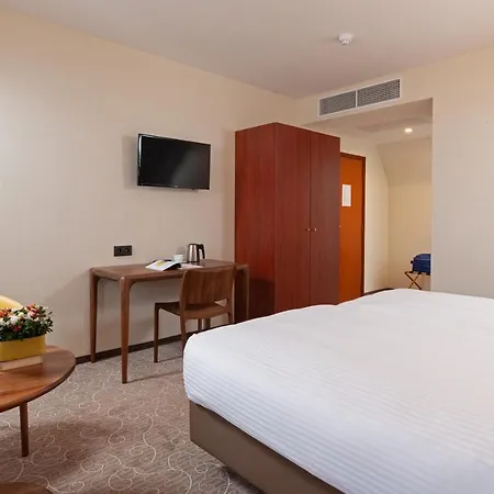Rosenburg 4* Brygge